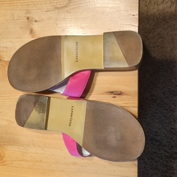 Step into Summer with Lands End Sandals - Perfect for the Beach -all day & night - Picture 7 of 8